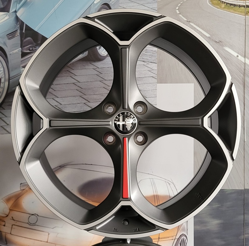 Milano - Junior Veloce